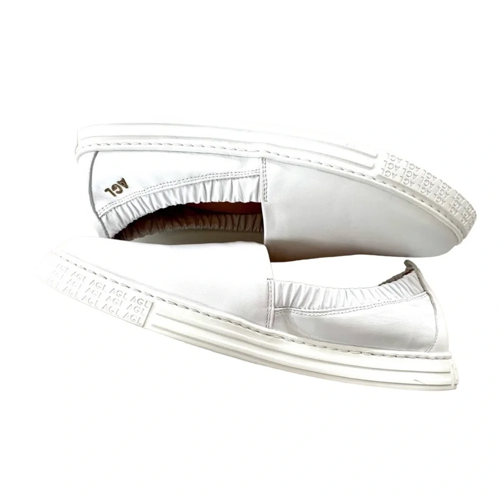 AGL Suzie Slip On White Sneaker Women’s Size 10.5